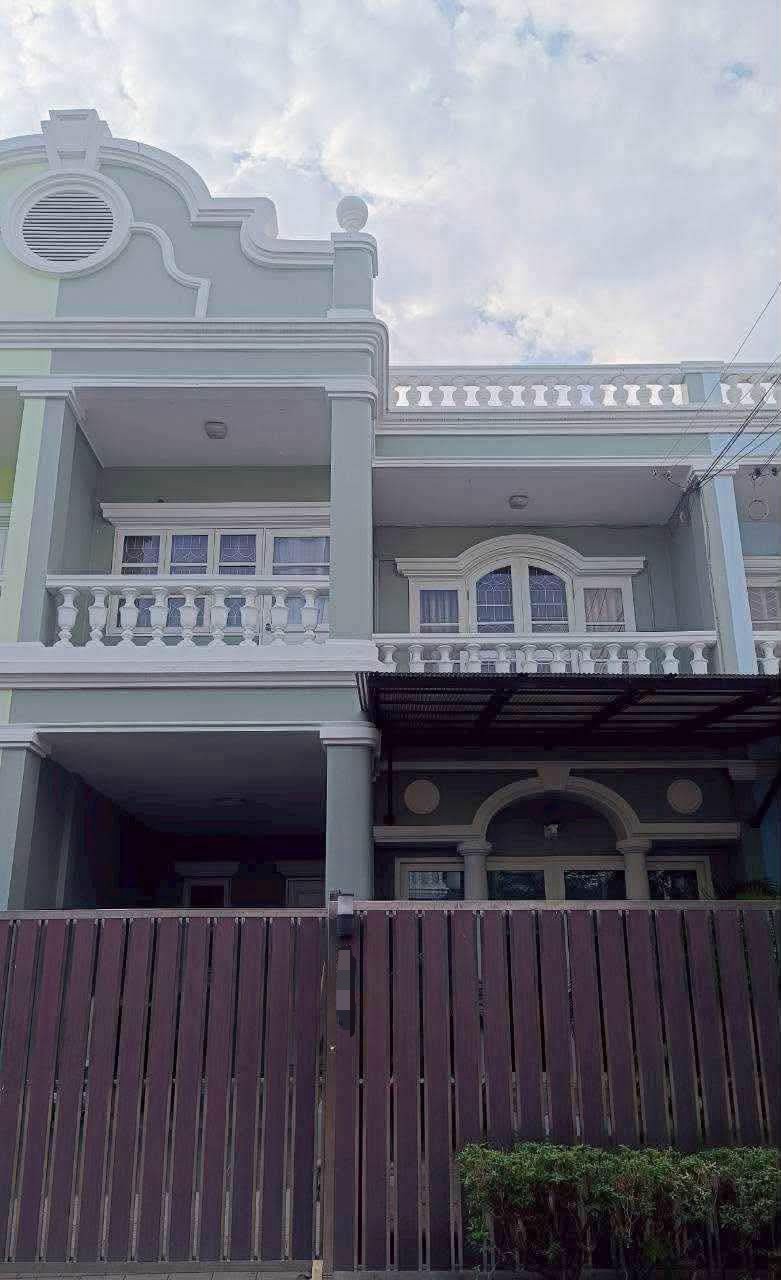 ให้เช่า ทาวน์เฮ้าส์ สุขุมวิท 54 | 185 ตร.ม. | 4 ห้องนอน | Fully Furnished | ใกล้ BTS อ่อนนุชประมาณ 5 นาที