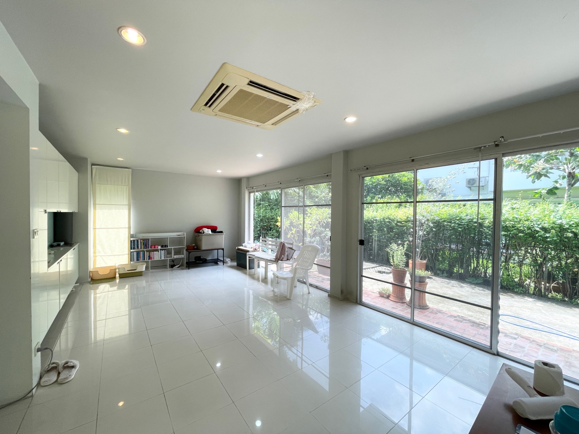 ขายบ้านเดี่ยว Noble GEO Watcharapol | ที่ดิน 54.5 ตร.ว. | 224 ตร.ม. | 3 ห้องนอน | Built-in ทั้งหลัง | ทำเลวัชรพล–บางเขน - Image 4