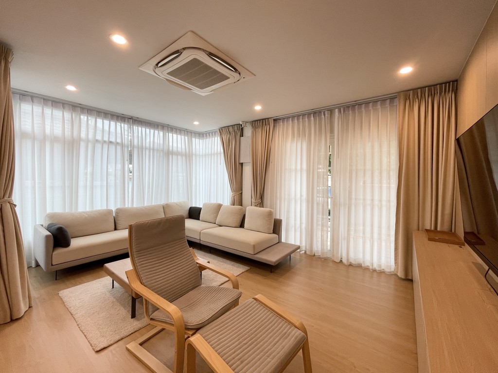 ขายบ้านเดี่ยว ลัดดารมย์ วัชรพล โครงการ 3 | 85.8 ตร.ว. | 250 ตร.ม. | 3 ห้องนอน 4 ห้องน้ำ | พร้อมเรือนรับรอง - Image 7