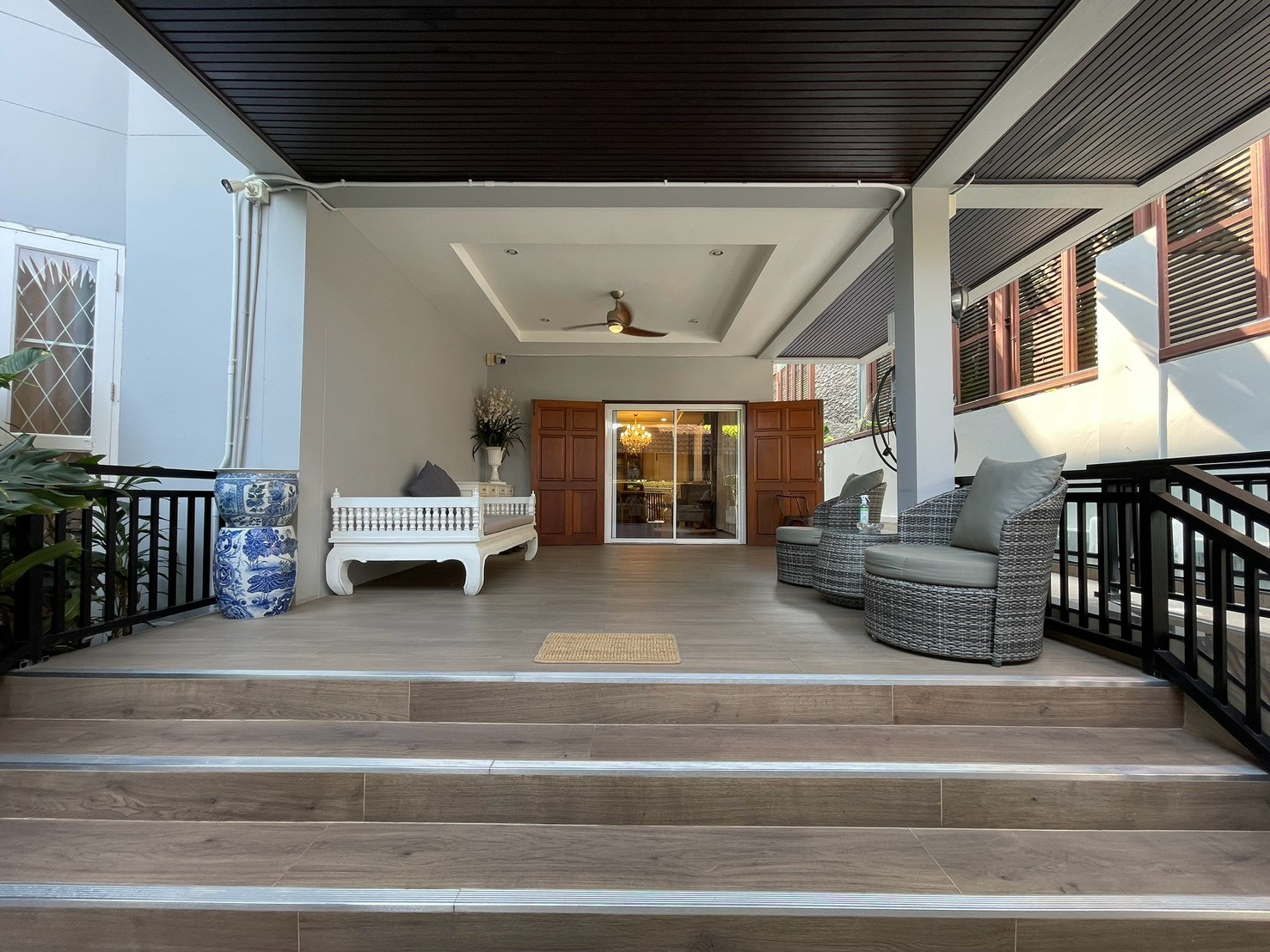 ให้เช่า บ้านเดี่ยว 3 ชั้น ทองหล่อ 25 | ที่ดิน 112 ตร.ว. | พื้นที่ใช้สอย 420 ตร.ม. | 5 ห้องนอน | ใจกลางทองหล่อ - Image 5
